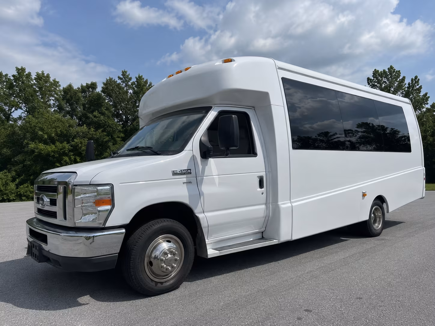 miami beach new years eve party bus rental