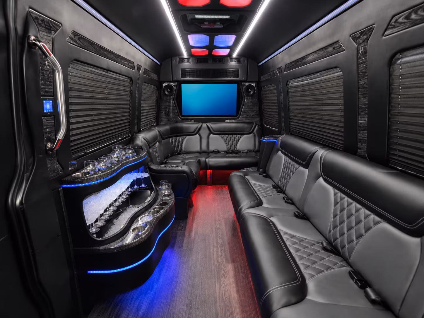 miamibeachcharterbuscompany com makes holiday service transportation easy even on the busiest days of the year